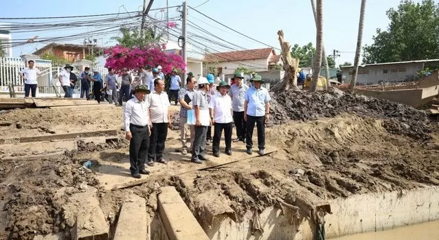 Chủ tịch UBND TP. Cần Thơ kiểm tra cơ sở tại các công trình, dự án trọng điểm